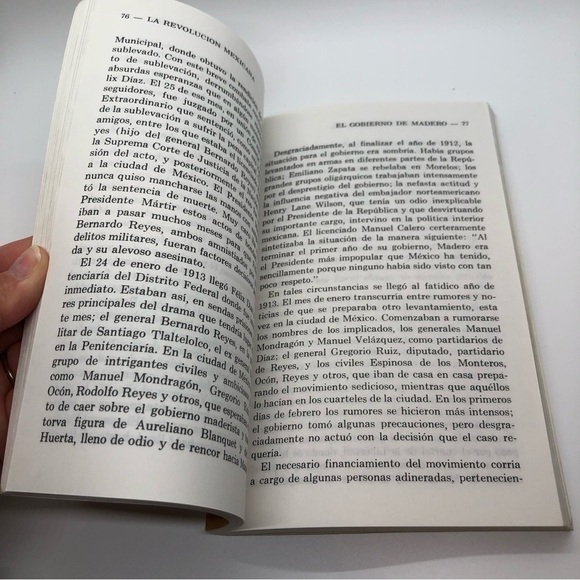 La Revolucion Mexicana by Luis Garfias M. - Picture 2 of 5